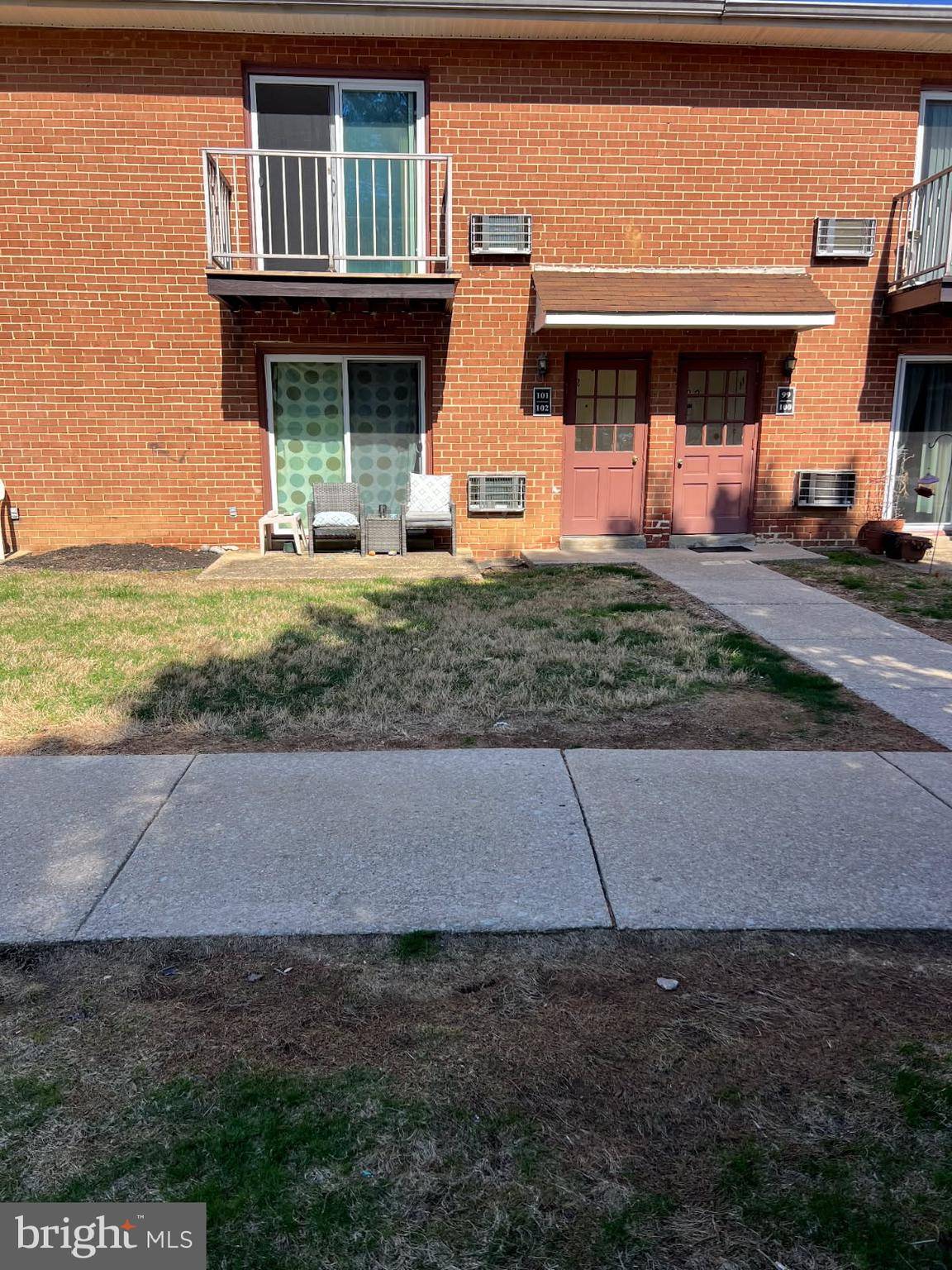 777 CHERRY TREE RD #102, Upper Chichester, PA 19014