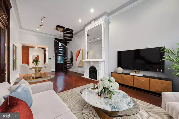 Philadelphia, PA 19130,1717 SPRING GARDEN ST #A