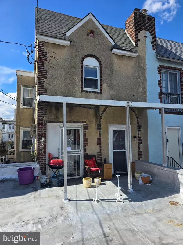 Upper Darby, PA 19082,210 LONG LN