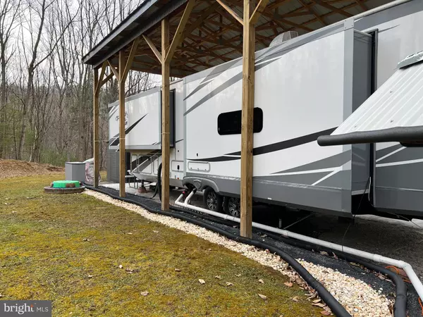 Mapleton Depot, PA 17052,7709 HUSKY LANE