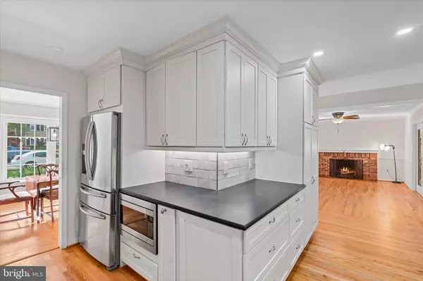 Annandale, VA 22003,4919 KING SOLOMON DR