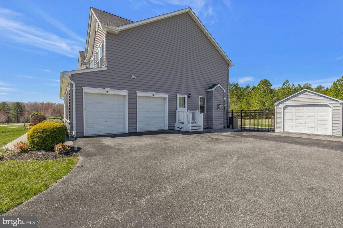 Waldorf, MD 20601,4533 COACHMANS PATH CT