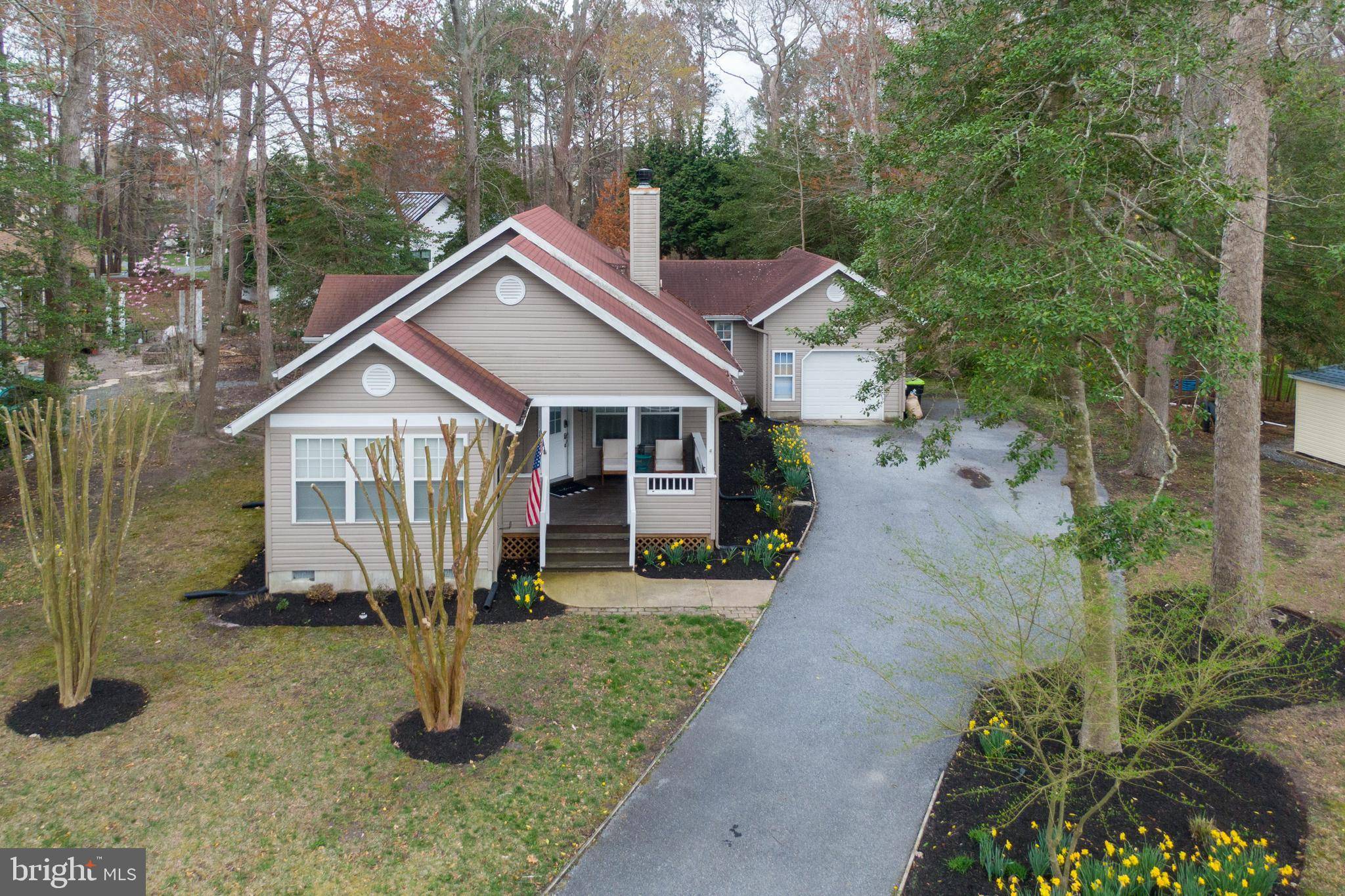 Ocean View, DE 19970,14 WOODS CIR