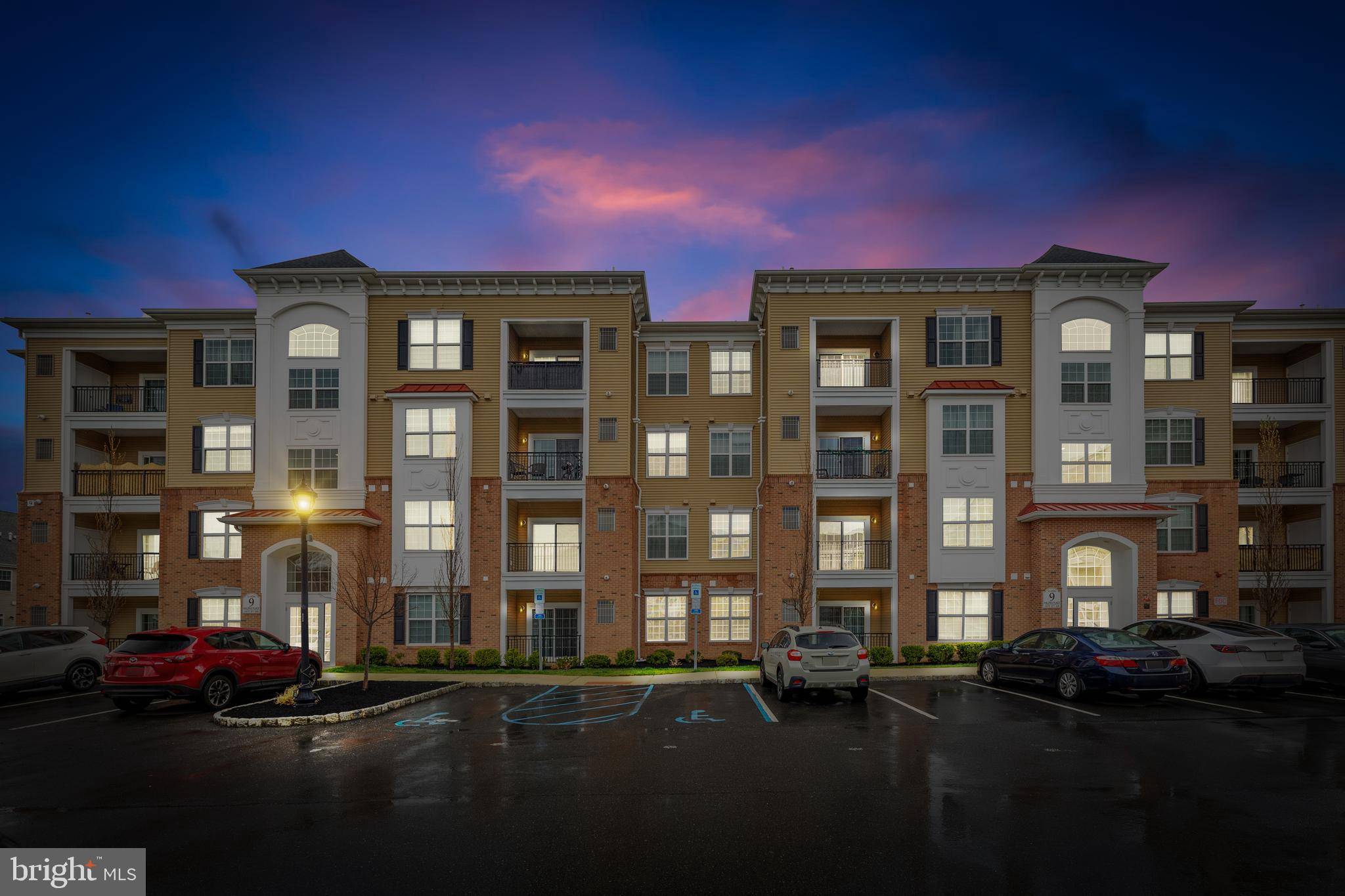 945 HALIFAX PL, Hamilton, NJ 08619