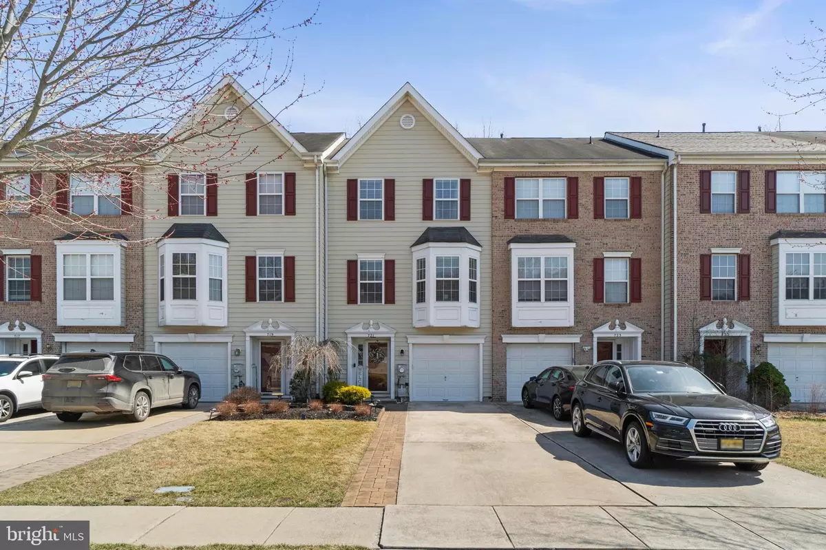 Marlton, NJ 08053,721 BARTON RUN BLVD