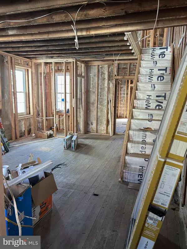 Chester, PA 19013,323 ROSE ST