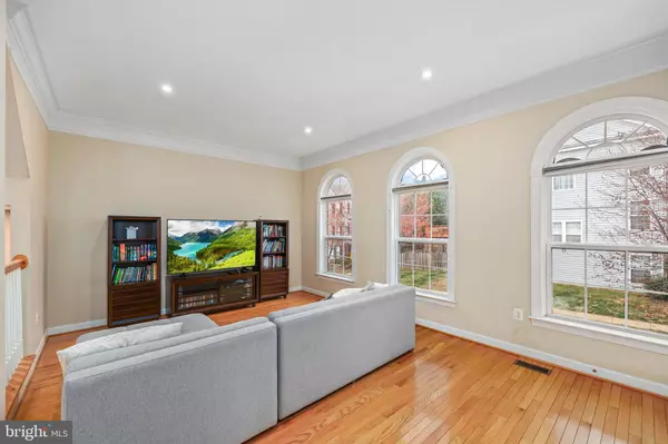 Fairfax, VA 22031,8849 MODANO PL