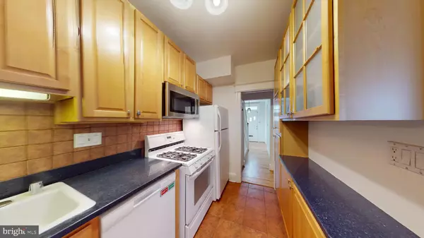Washington, DC 20011,932 QUINCY ST NW