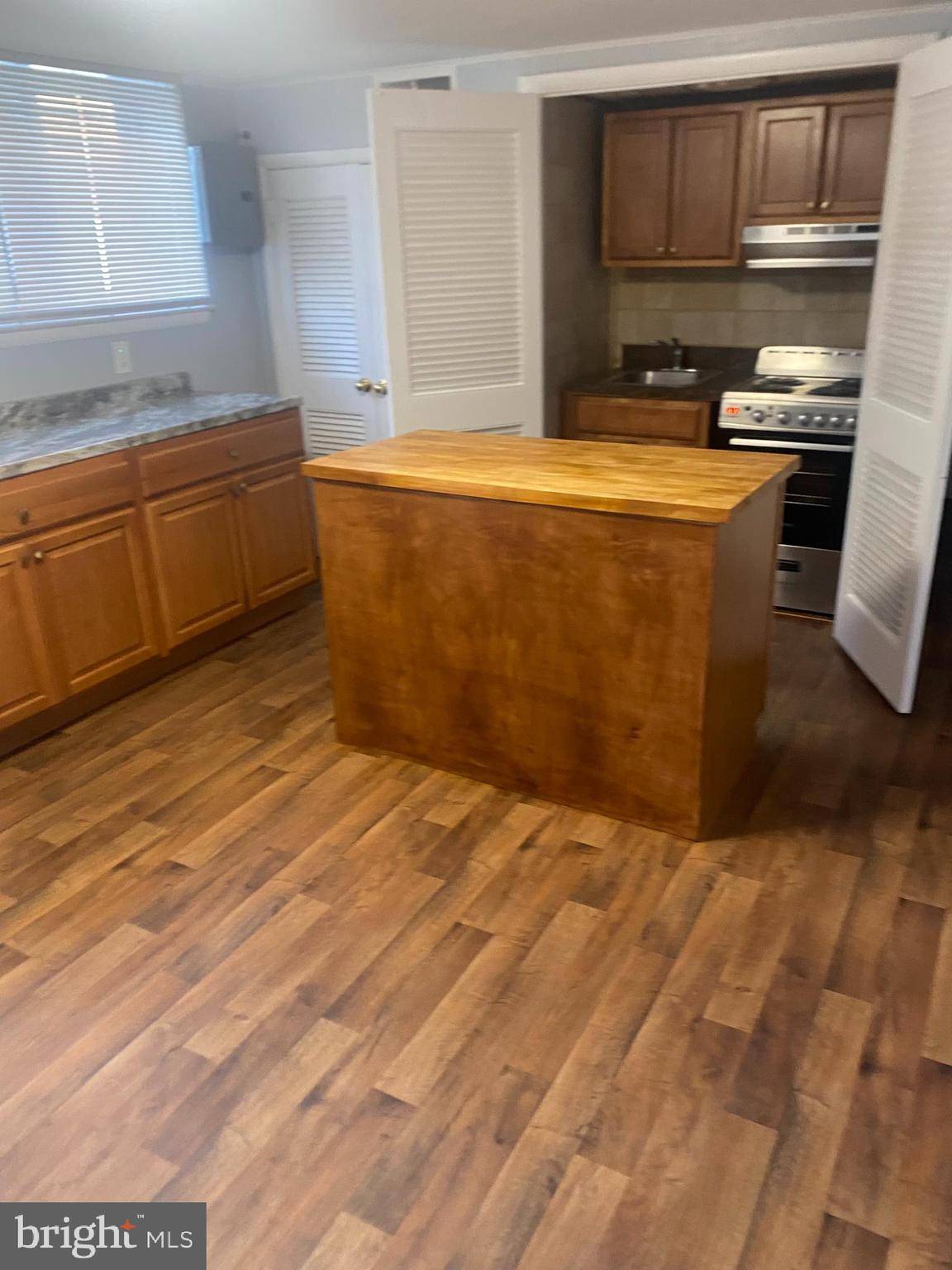 Philadelphia, PA 19131,4068 BALWYNNE PARK RD #3