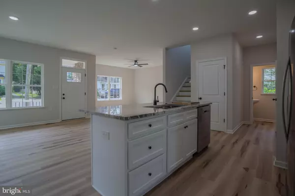 Martinsburg, WV 25404,620 N HIGH ST