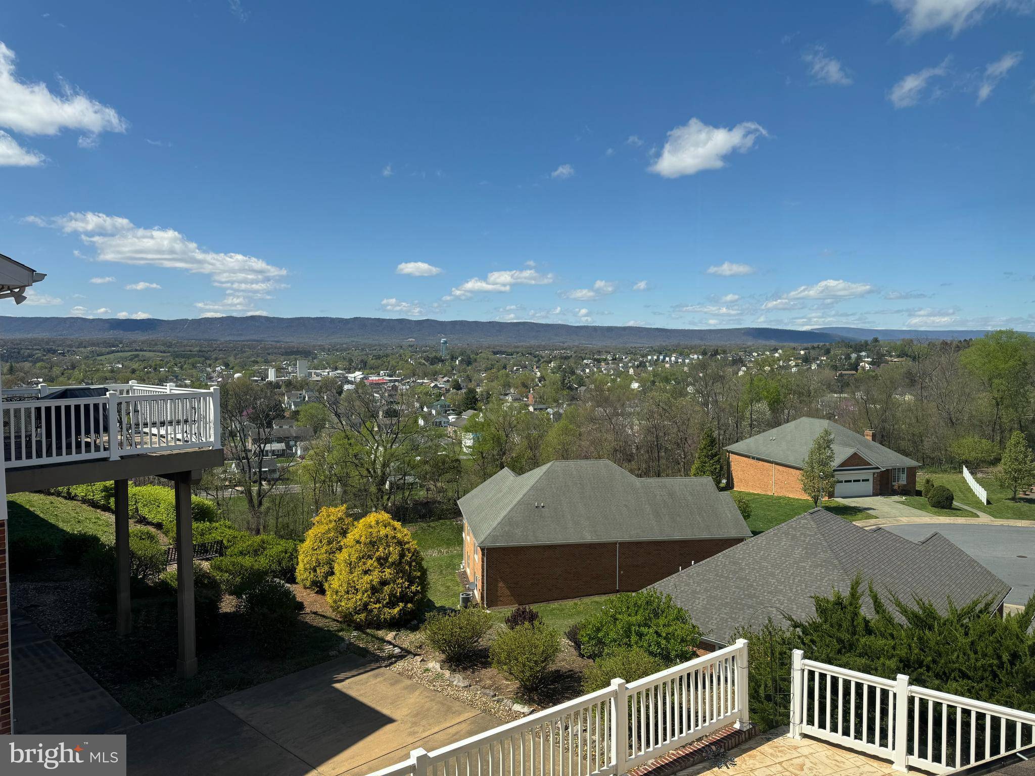 Strasburg, VA 22657,112 DANIEL CT