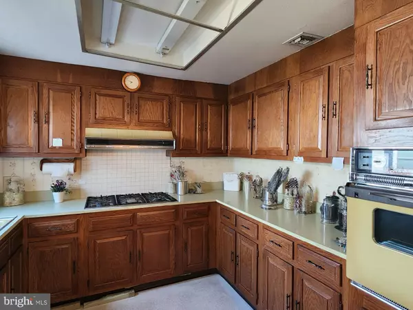 Monroe Township, NJ 08831,309-C SHARON WAY