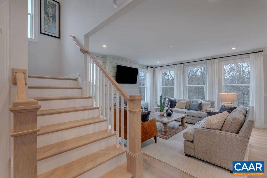 Crozet, VA 22932,3065 RAMBLING BROOK LN