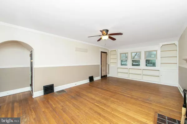 Haddon Township, NJ 08108,21 STRATFORD AVE