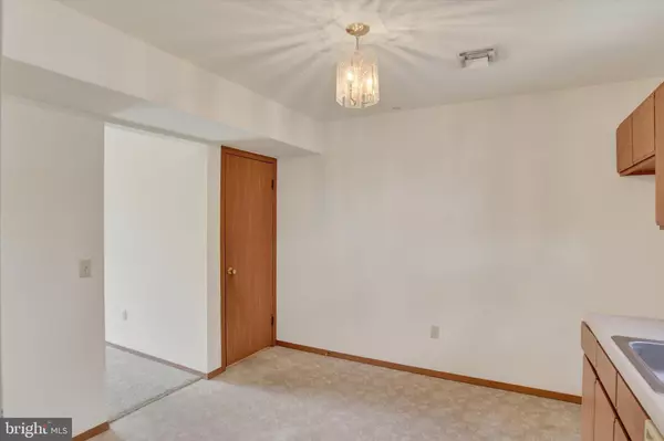 Palmyra, PA 17078,781 N CHESTNUT ST