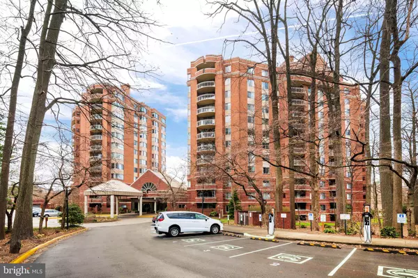 North Bethesda, MD 20852,5802 NICHOLSON LN #2-502