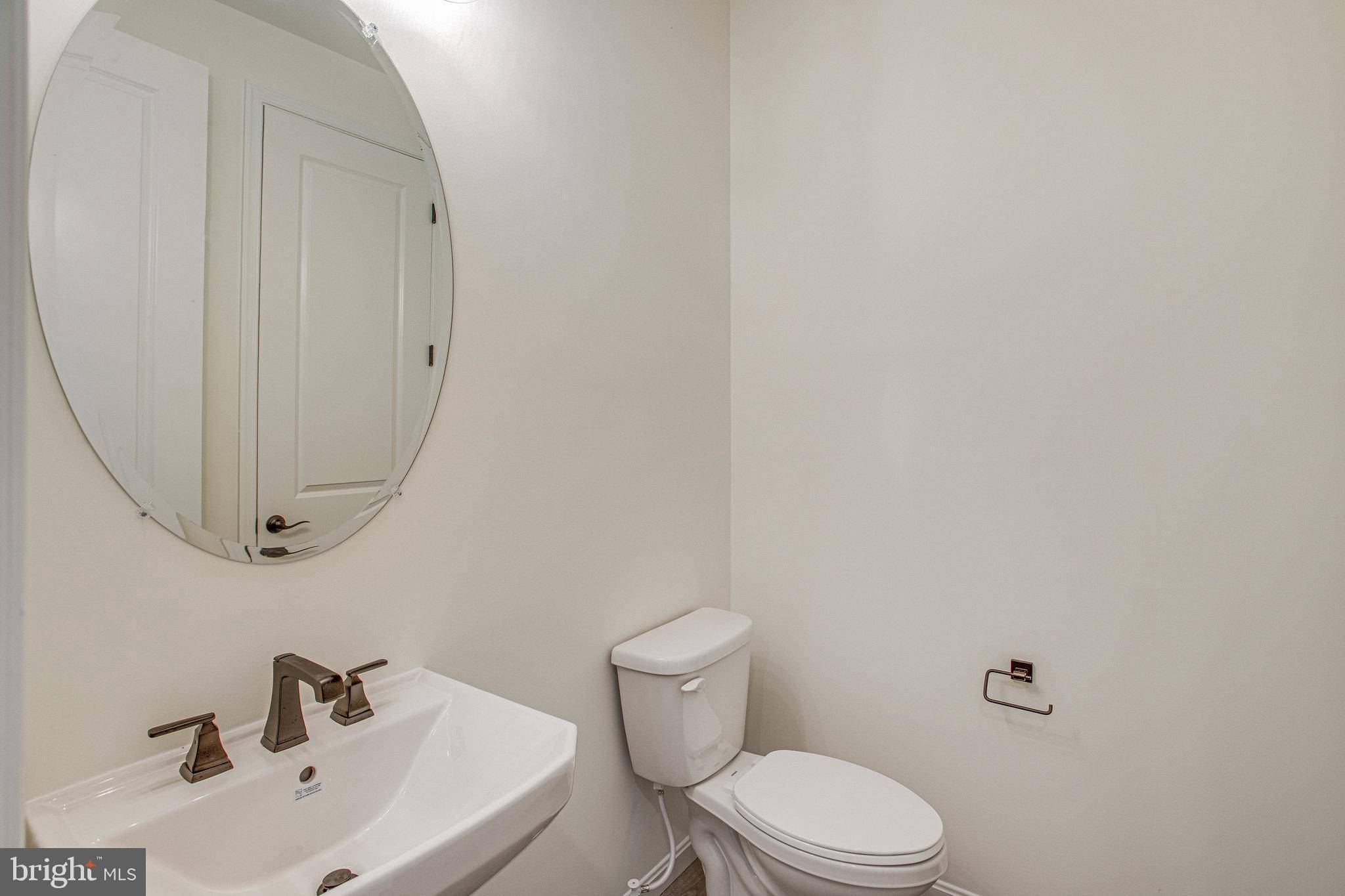 Ruther Glen, VA 22546,7111 BRAXTON CT