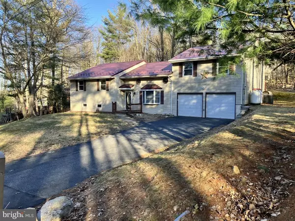 2444 RUNNING BEAR CV, Auburn, PA 17922