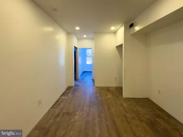 Philadelphia, PA 19121,2812 W SUSQUEHANNA AVE