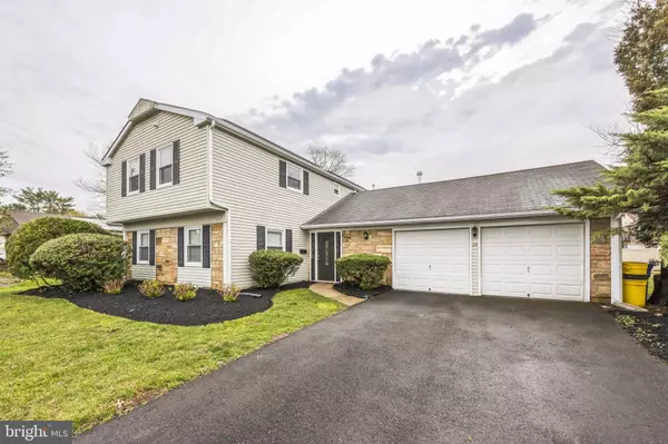 Willingboro, NJ 08046,25 THORNHILL LN