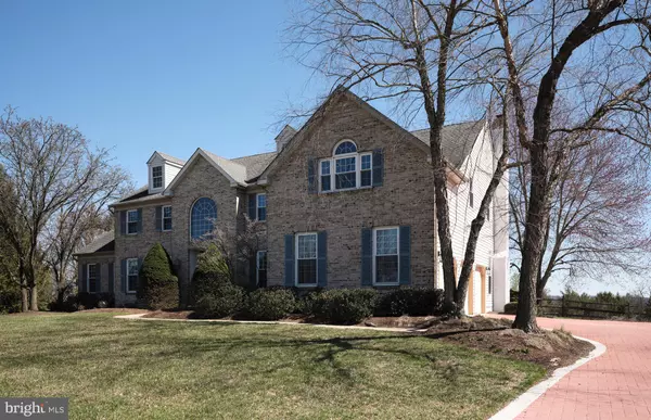 Doylestown, PA 18902,4524 EVERVIEW DR