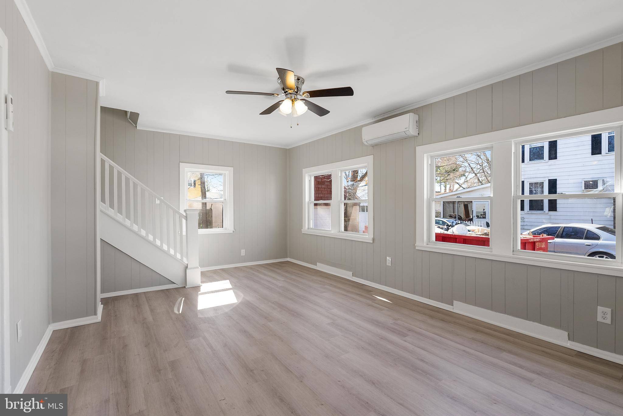 Penns Grove, NJ 08069,291 GARFIELD ST