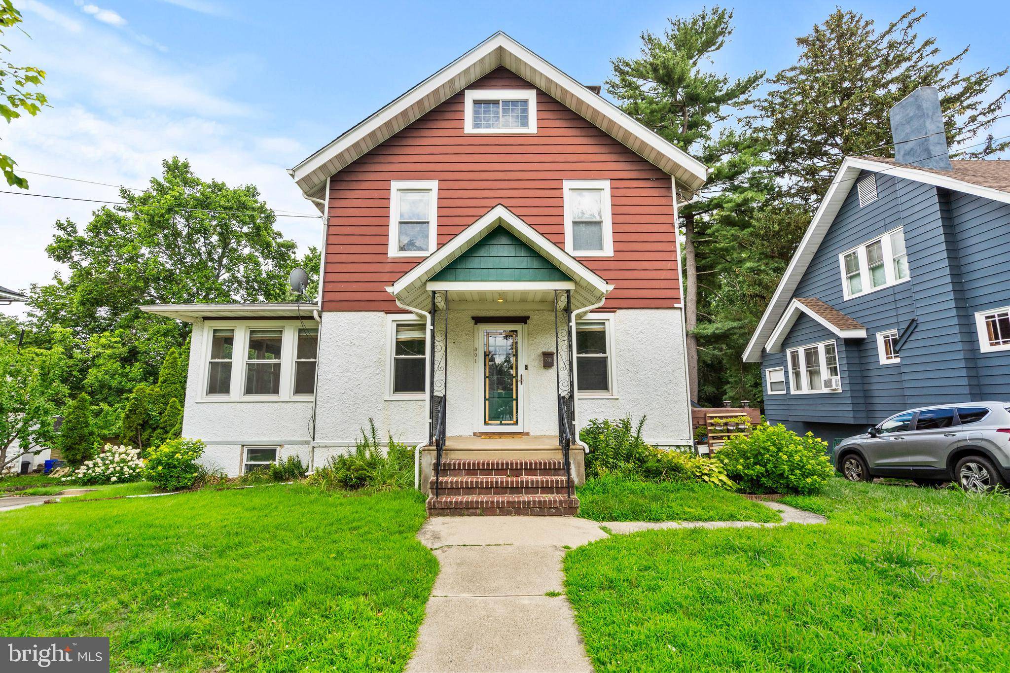 301 LAKEVIEW DR, Collingswood, NJ 08108