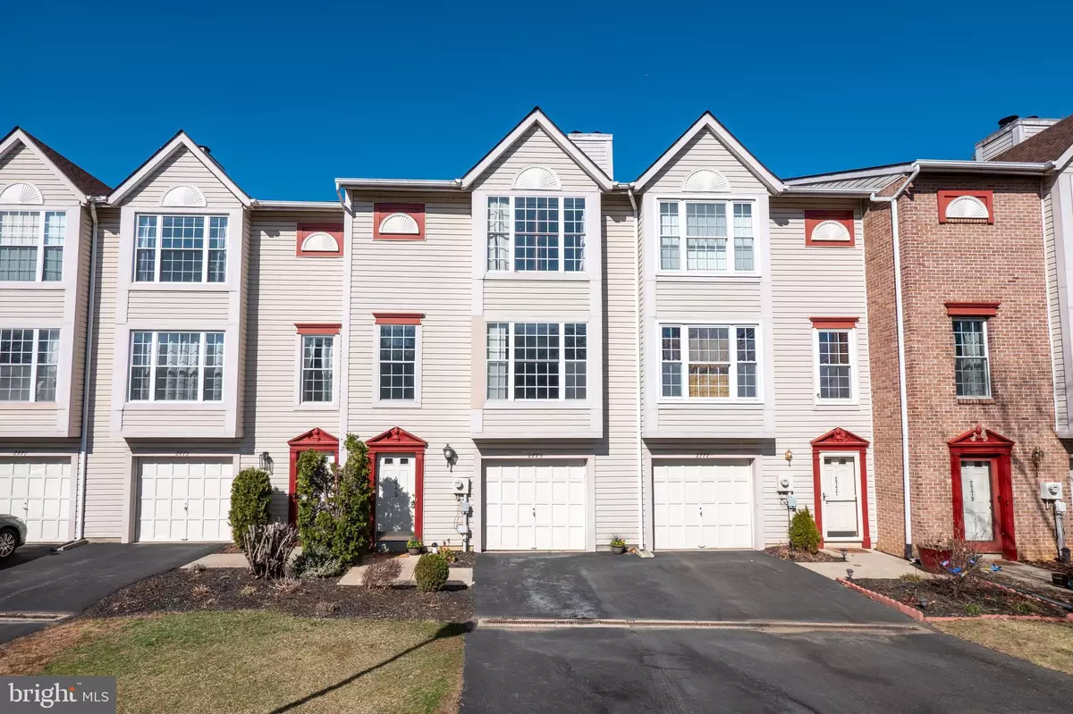 Bethlehem, PA 18017,2775 RED OAK CIR