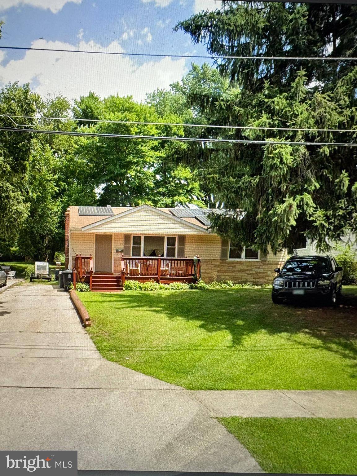 13 GENTRY LN, Capitol Heights, MD 20743