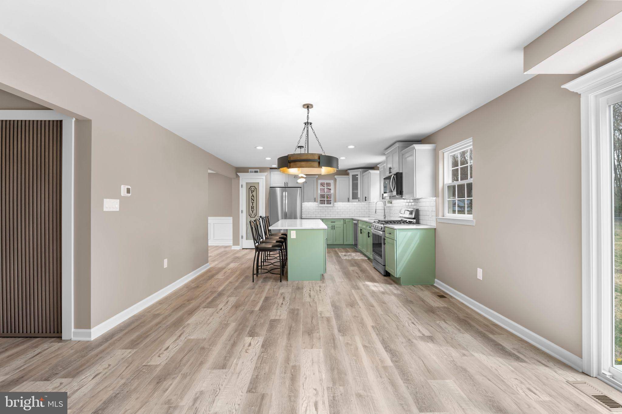 Southampton, PA 18966,605 BUCKSTONE DR