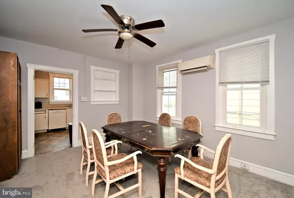 Lansdale, PA 19446,101 E MAIN ST