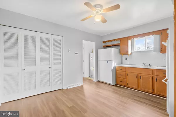 Magnolia, NJ 08049,711 GRANT AVE