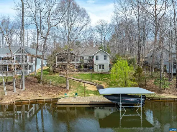 Palmyra, VA 22963,56 WILDWOOD DR