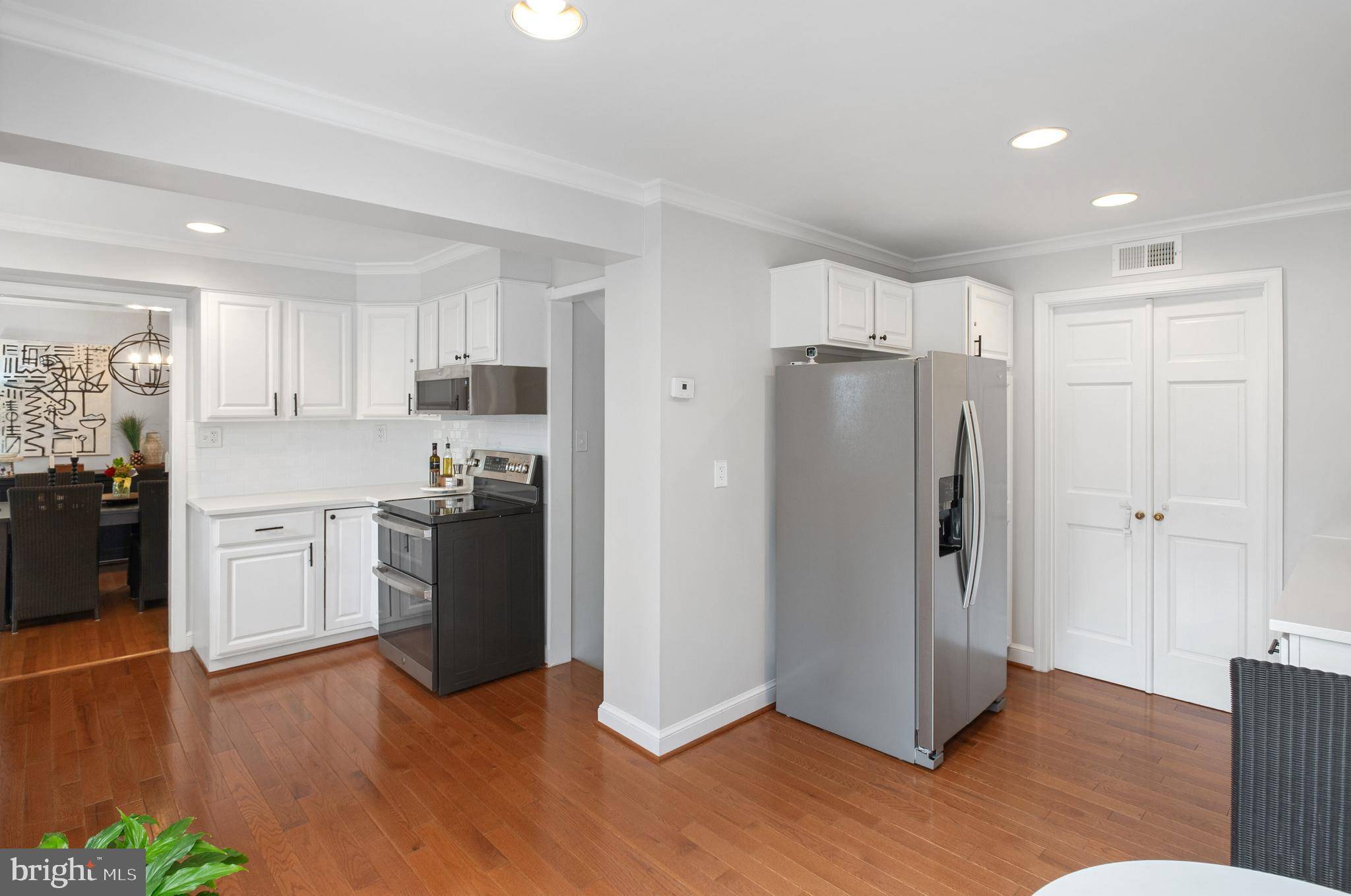 Bethesda, MD 20817,5510 ROOSEVELT ST