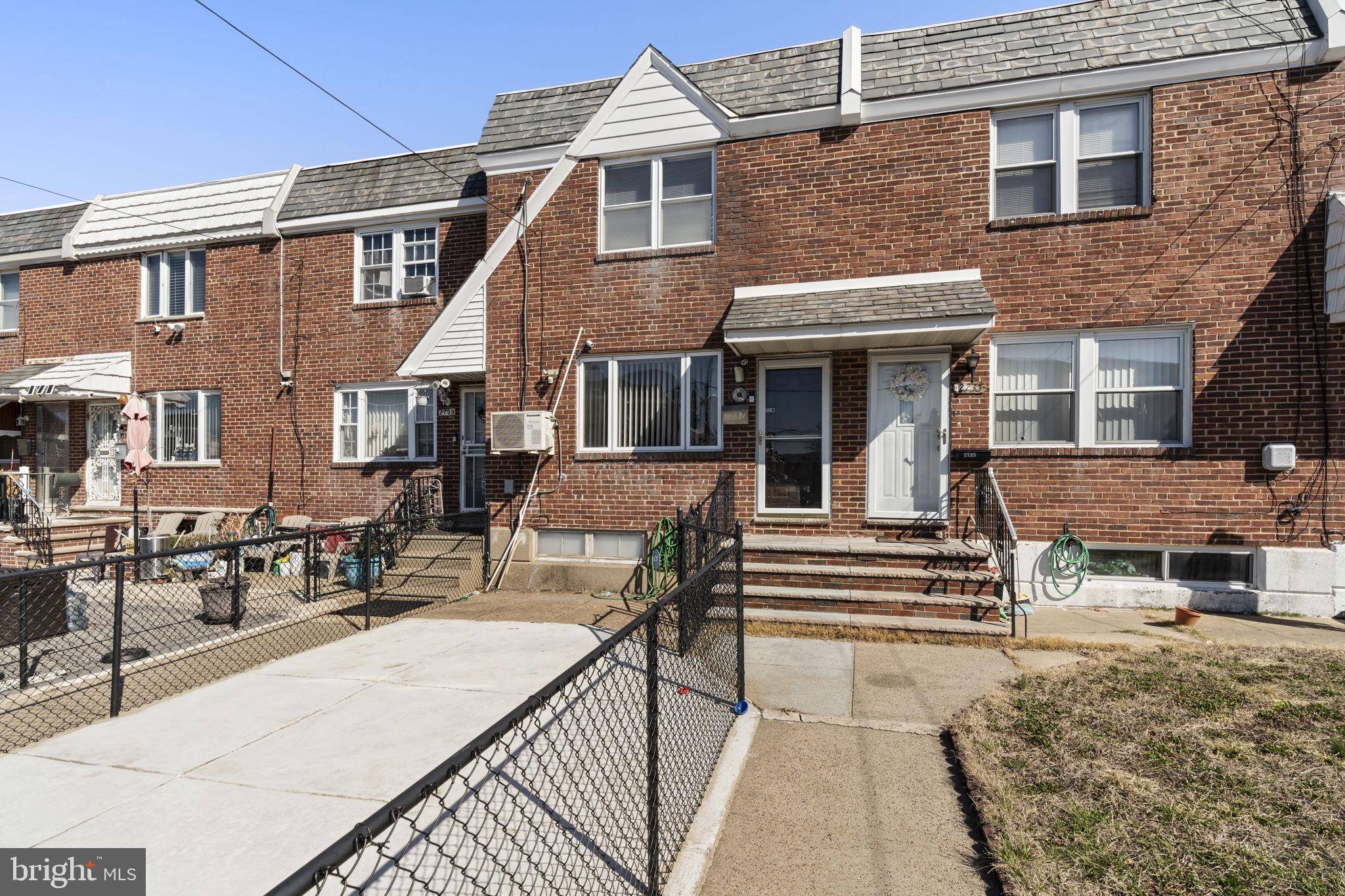 Philadelphia, PA 19145,2737 MCKEAN ST