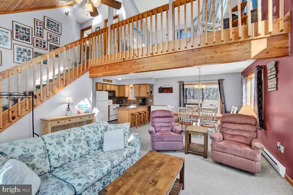 Pocono Lake, PA 18347,1565 LAKE LN