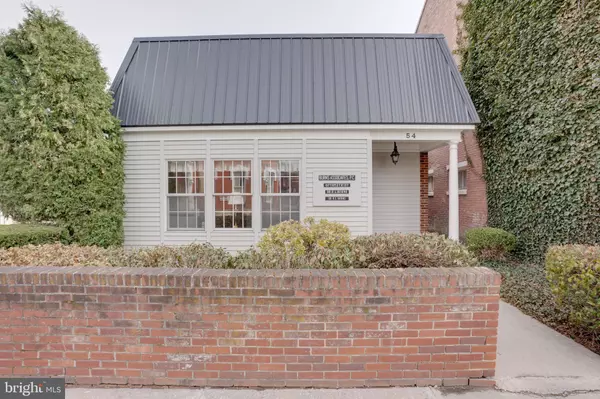 54 CHESTNUT ST, Lewistown, PA 17044
