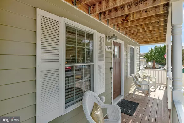 Edgewater, MD 21037,1713 SHORE DR