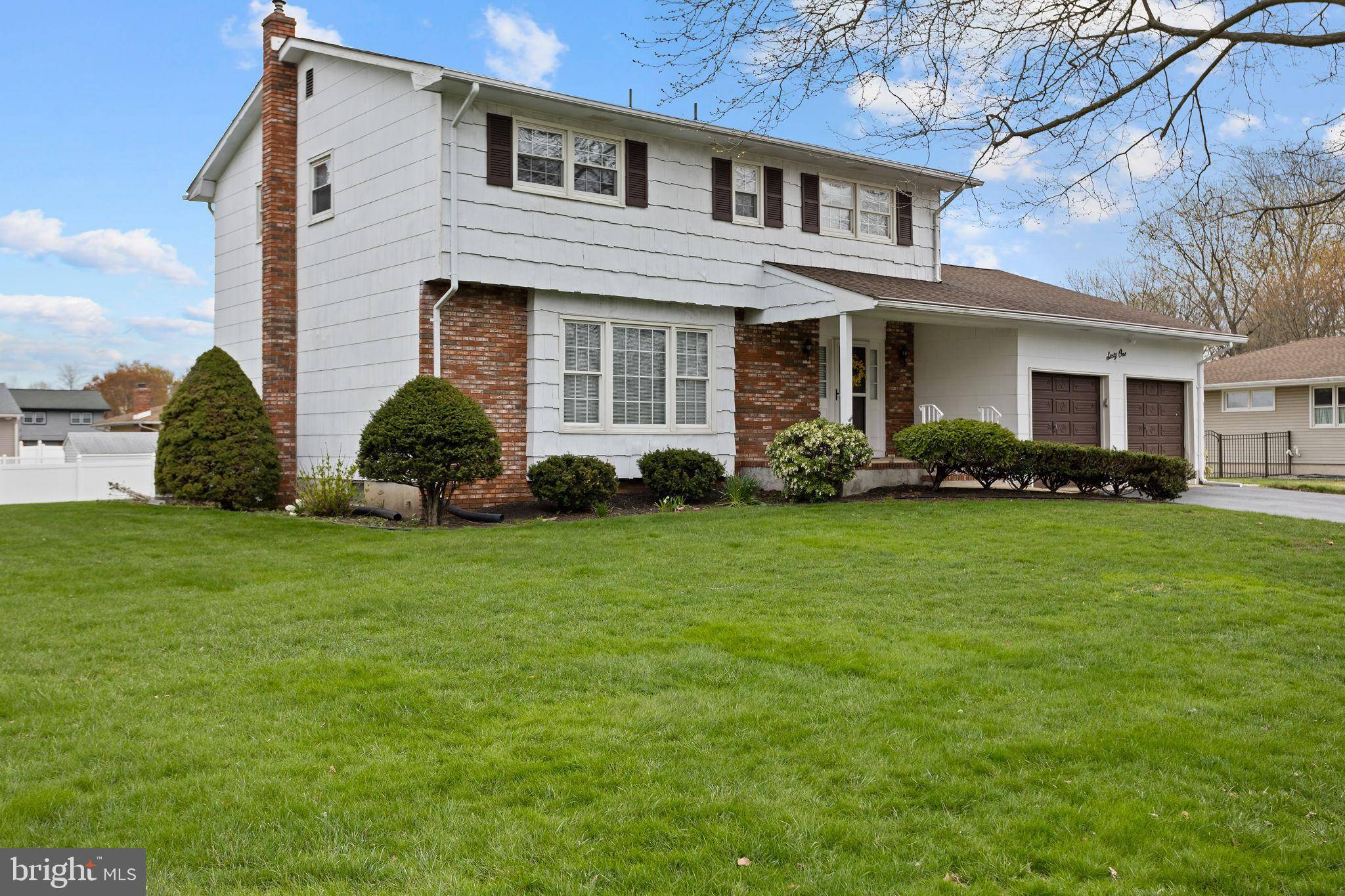 61 TUDOR DR, Hamilton, NJ 08690