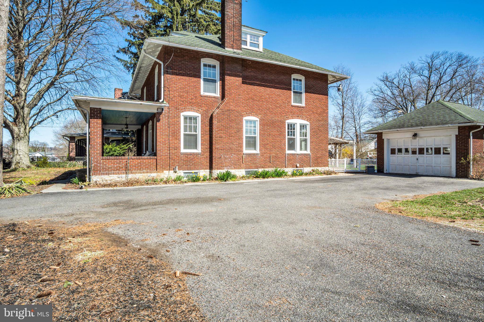 Lebanon, PA 17042,320 S 12TH ST