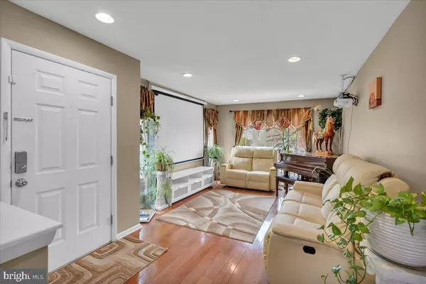 Mantua, NJ 08051,52 WOODSTREAM CT