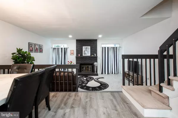 Parlin, NJ 08859,32 IVY HILL RD