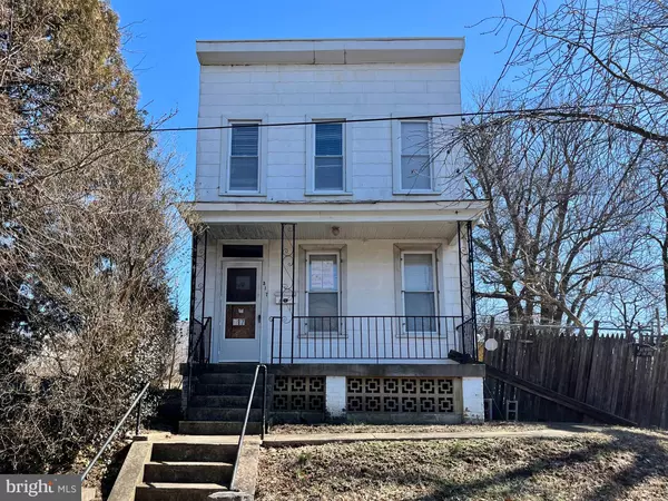 317 60TH ST NE, Washington, DC 20019