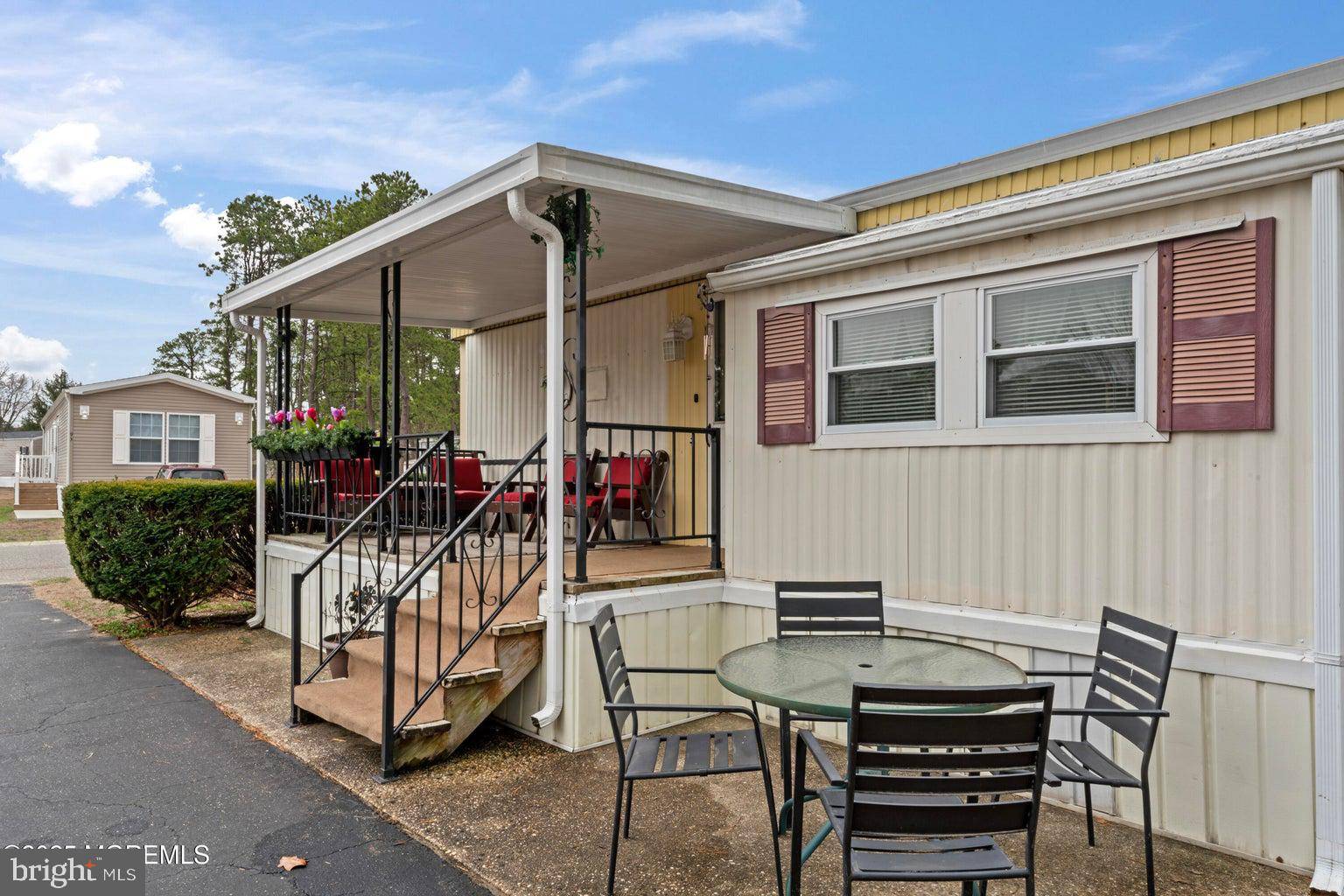 Whiting, NJ 08759,102 BEAVER AVE