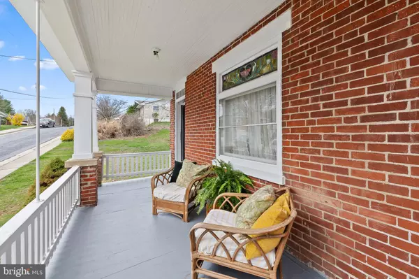 Bechtelsville, PA 19505,165 W SPRING ST