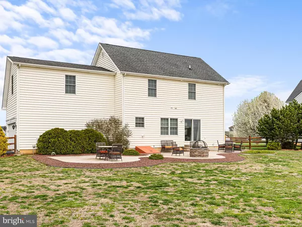 Clayton, DE 19938,213 COUNTRY HOLLOW DR