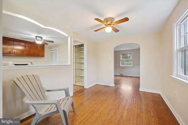 Hatboro, PA 19040,414 N WARMINSTER RD