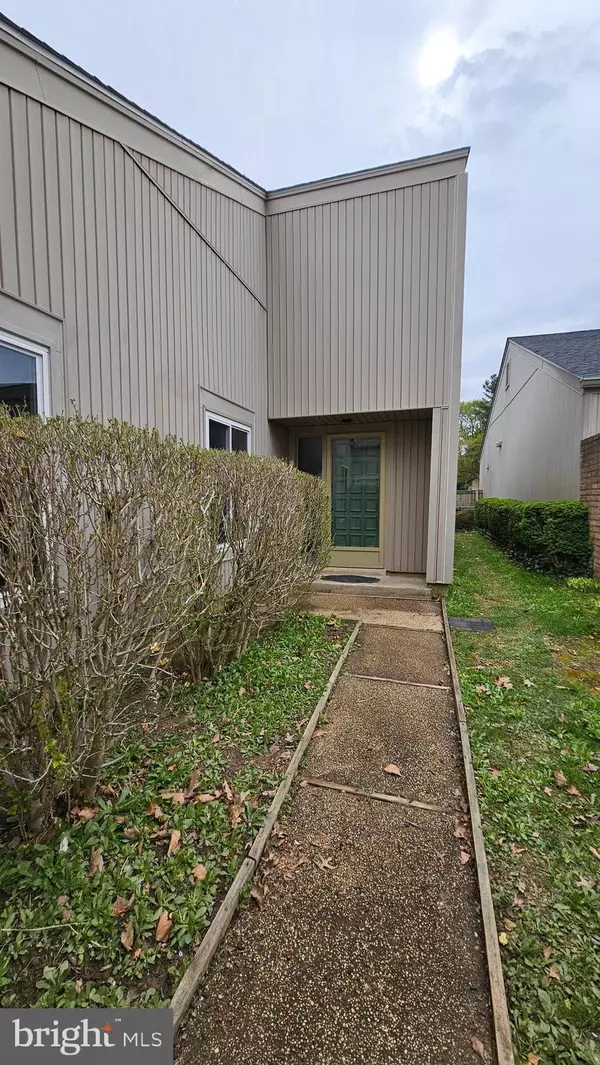 Gaithersburg, MD 20886,19117 BROOKE GROVE CT