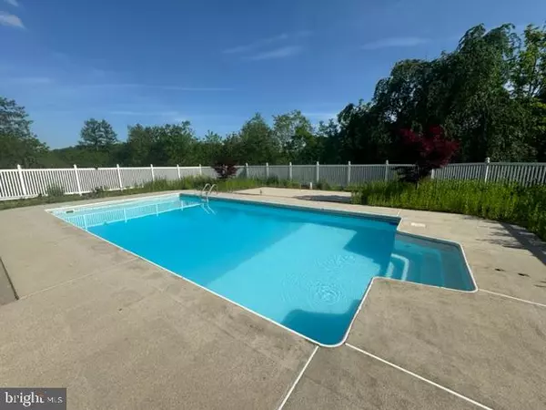 Pottsville, PA 17901,640 STONEY RUN RD