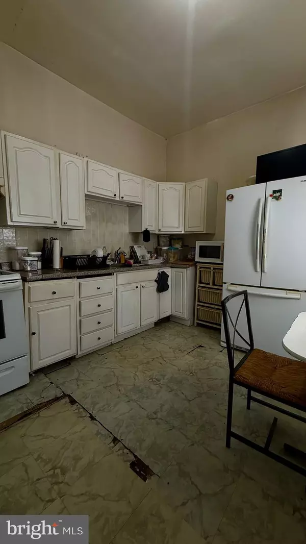 Philadelphia, PA 19146,1236 S 15TH ST